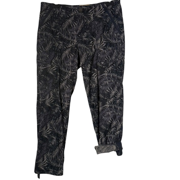 Democracy Flex-ellent Capri Pants Women Size 6 Palm Leaf Print Cargo Roll Tab - Picture 1 of 13